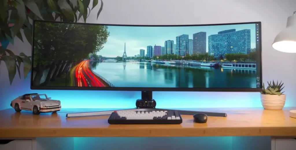 Samsung 49-inch Odyssey G9 Super Ultrawide monitor